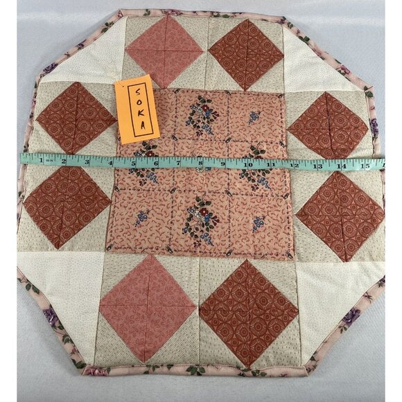 SOKA Centerpiece Mat Placemat Handmade Patchwork NEW Peach Floral Vintage Look - Picture 8 of 9